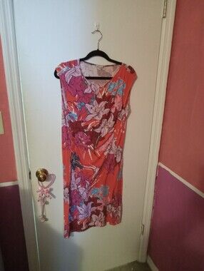 Women's Size L Spense Midi Length Floral Pattern Dress